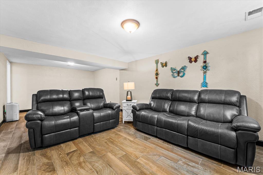 Fairlawn Terrace 5thadd - Residential
