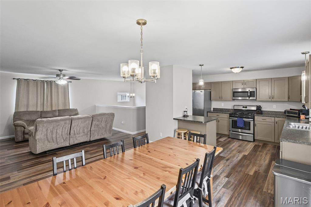 Del Ray Estates - Residential