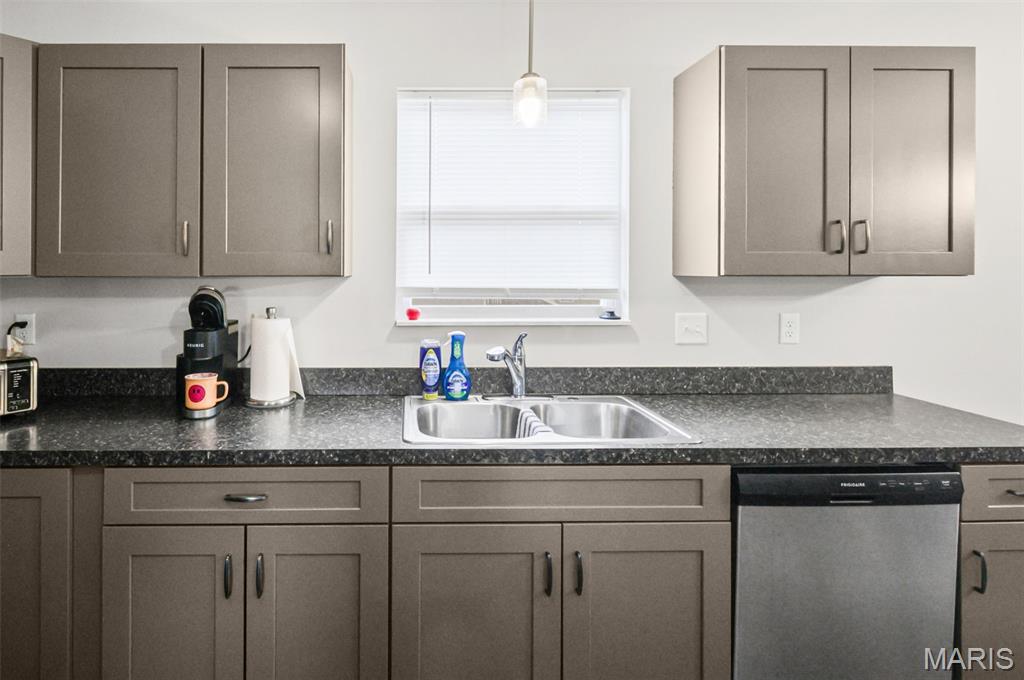 Del Ray Estates - Residential