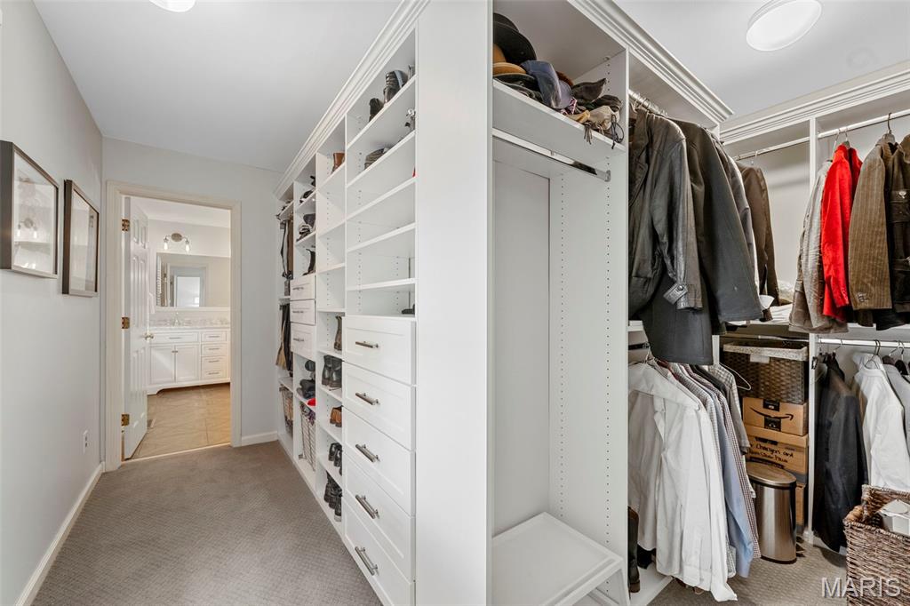 Hawken Condo Ph J - Residential