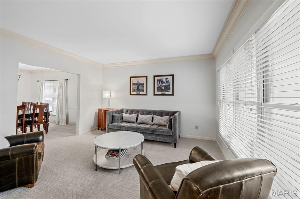 Hawken Condo Ph J - Residential