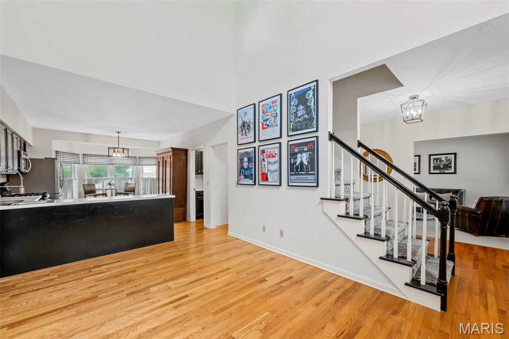 Hawken Condo Ph J - Residential