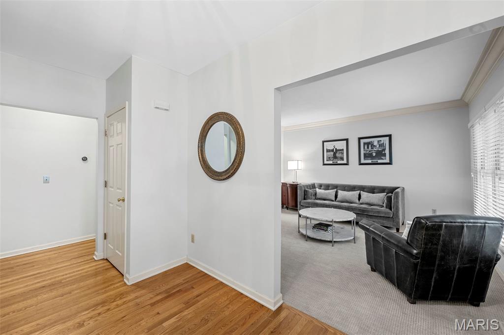 Hawken Condo Ph J - Residential