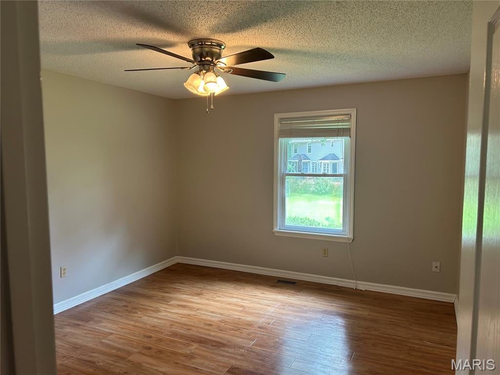Lsl #6 Resub #106 & 123 - Residential Lease