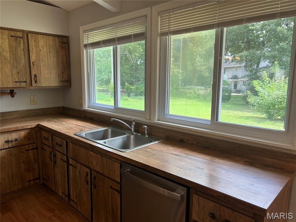 Lsl #6 Resub #106 & 123 - Residential Lease
