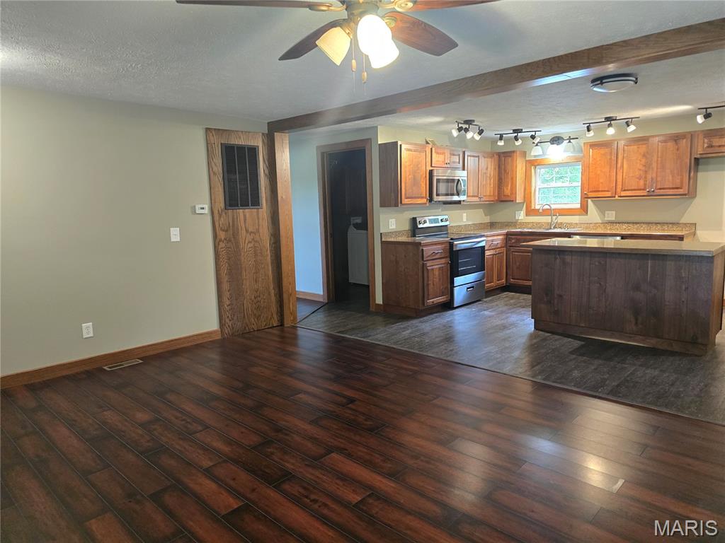 Not in a subdivision - Residential