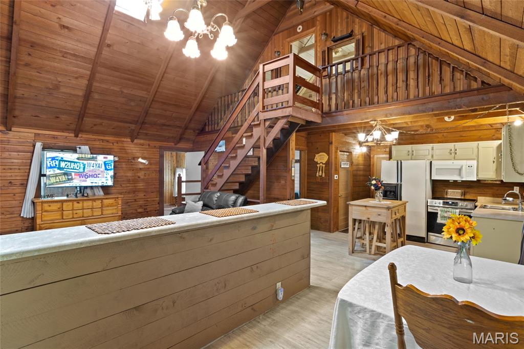 Lake Seven Falls - Residential