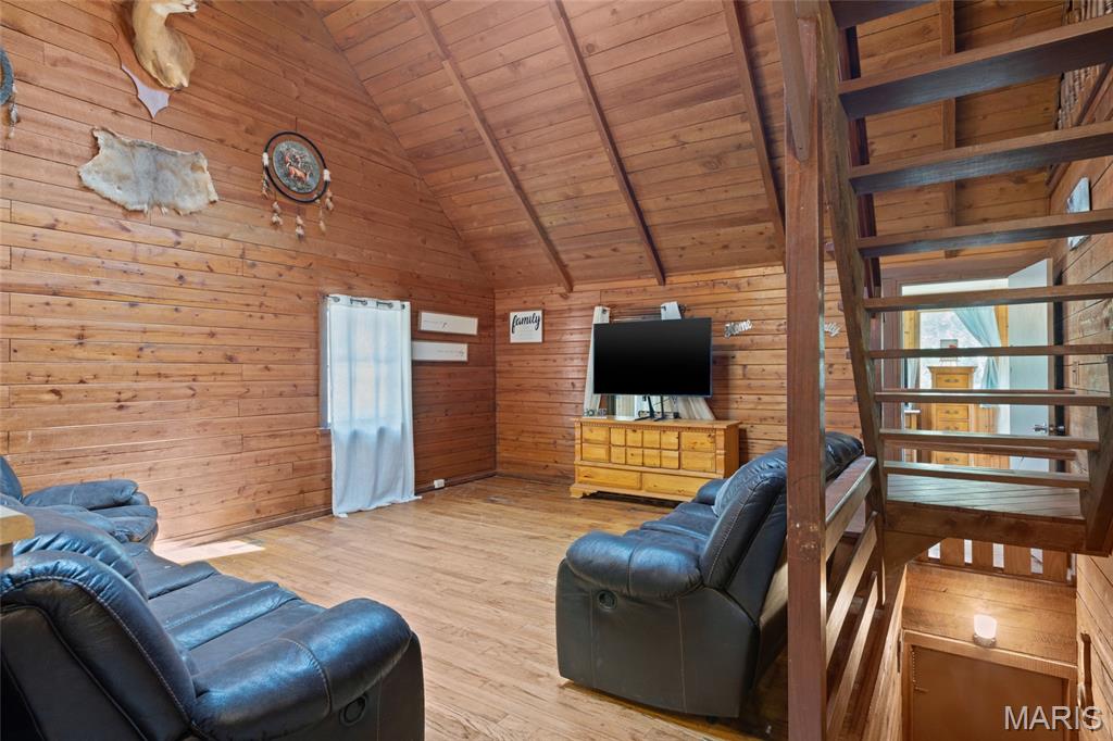 Lake Seven Falls - Residential