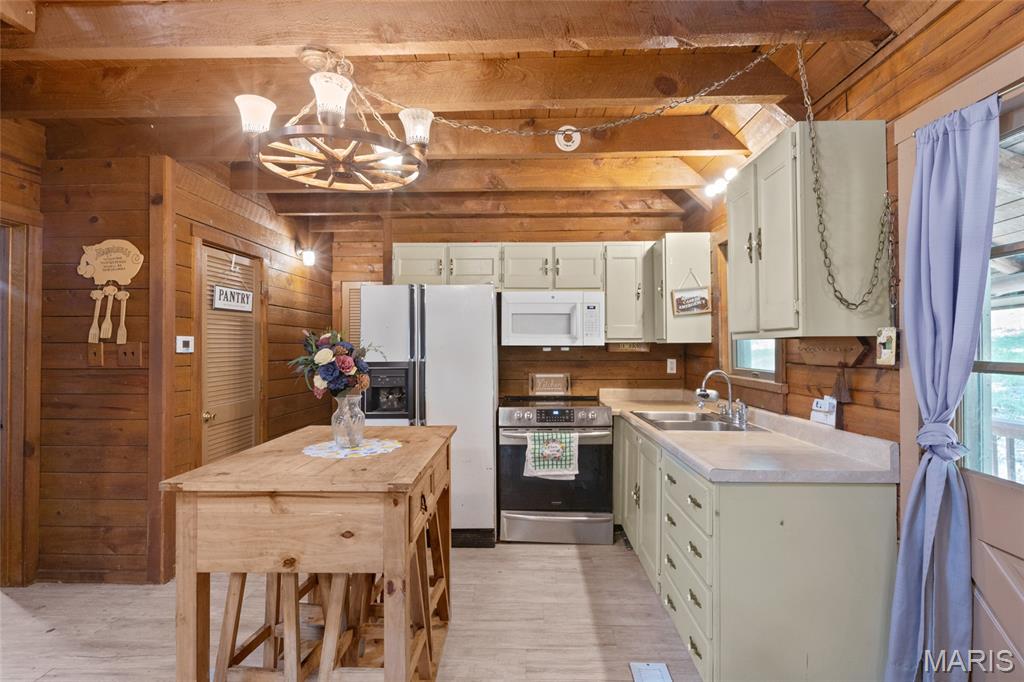 Lake Seven Falls - Residential