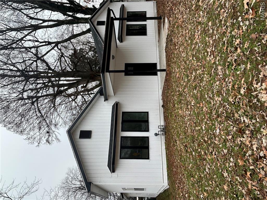 Tastefully remodeled home in the heart of Charleston! This 3/2 home has been updated from top to bottom, including a sewer line replacement and all new wiring. An open floor plan, tall ceilings, covered front porch, and low maintenance board and batten siding are just a few of the features you're sure to love with this one! And the cherry on top - this property is also zoned for commercial use!
