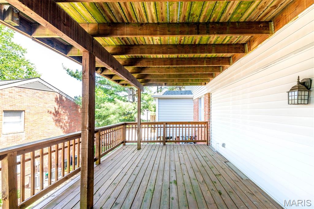 Brentwood Forest Condo Ph Two - Residential