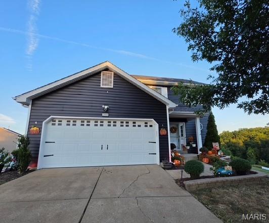 Welcome to 2906 Greenmont Ct. Imperial MO. located in Valley Oaks Subdivision. Walking distance to Seckman schools and conveniently a few minutes from I-55 and Arnold MO shopping centers and restaurants. This is a nice updated 3-bedroom, 2.5 bath, with a 2-car garage ready to call home. Some of the updates consist of a new roof(2025), insulated vinyl siding(2025), windows, updated kitchen and appliances, flooring and carpet, vinyl fencing, new deck(2025) from the main level in 2025 and complete with a nice patio area from the walk out finished lower level area(2024). Great for family and friends’ company to enjoy any time of the year.