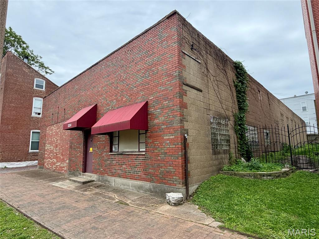 Lafayette Square - Commercial Sale
