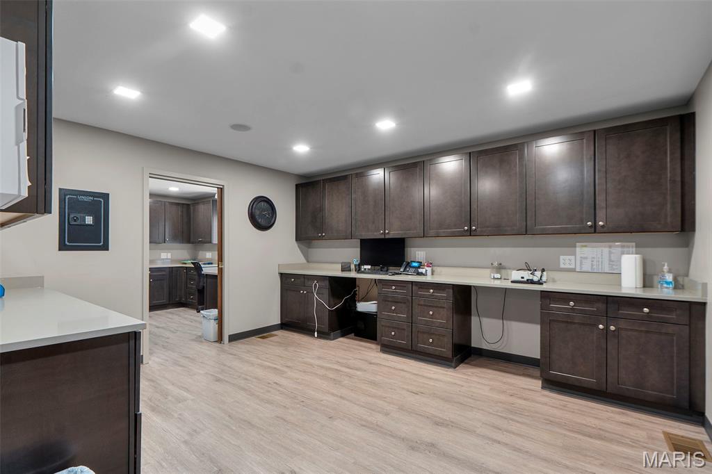 Parkview Terrace Ph I - Commercial Sale