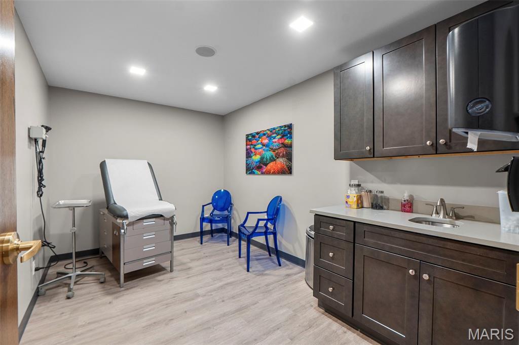 Parkview Terrace Ph I - Commercial Sale