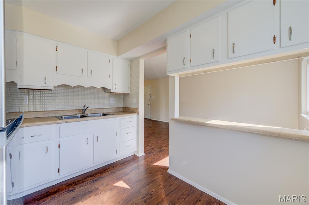 Hazelcrest Condo - Residential