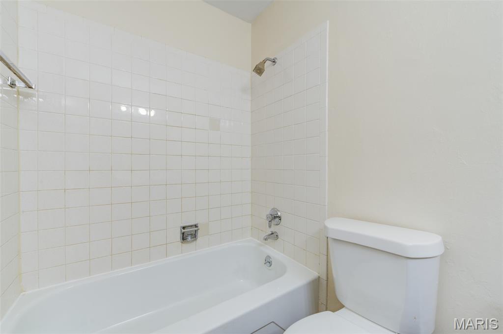 Hazelcrest Condo - Residential