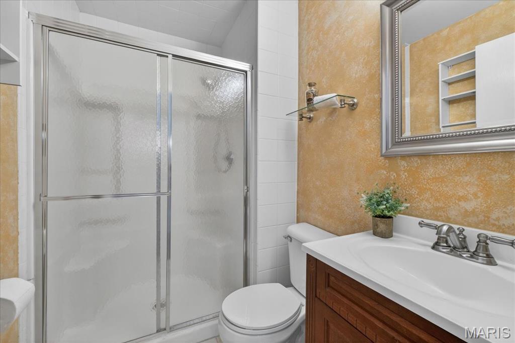 Creve Coeur Crossing Condo - Residential