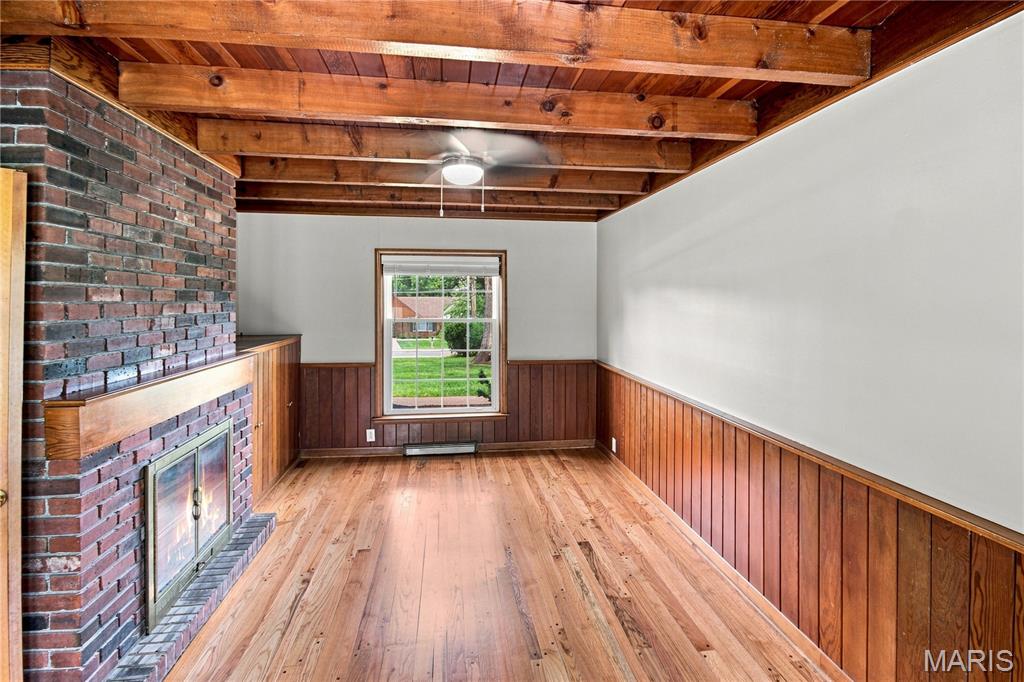 Williamsburg 01 - Residential Lease