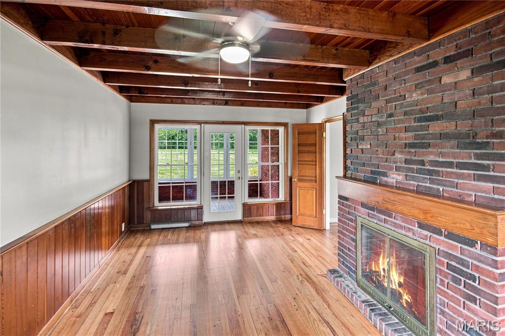 Williamsburg 01 - Residential Lease