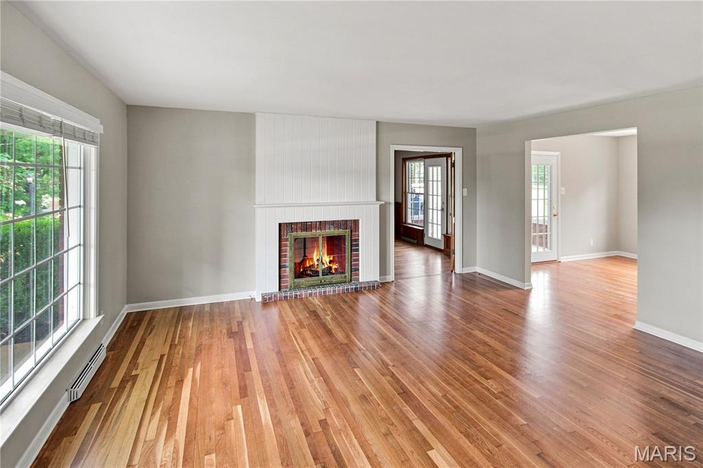 Williamsburg 01 - Residential Lease
