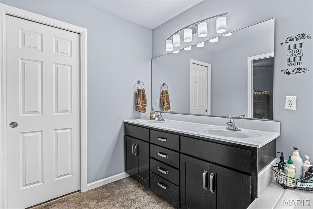 Scenic View Acres 8 - Residential