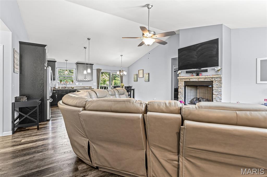 Scenic View Acres 8 - Residential