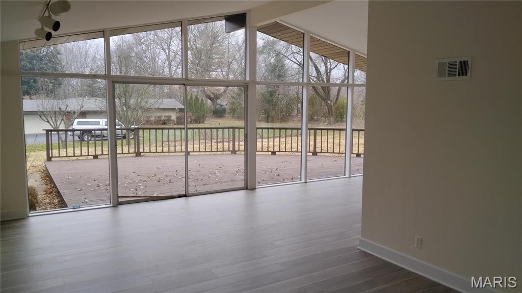Country View Estates - Residential Lease