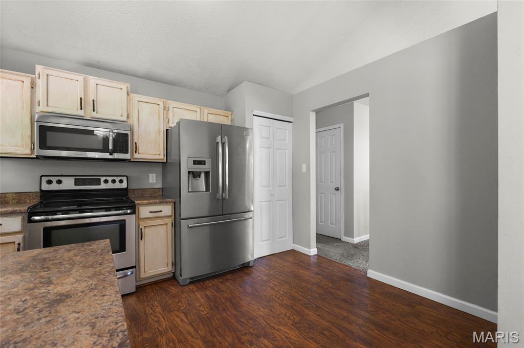 Wellington Place 02 - Residential
