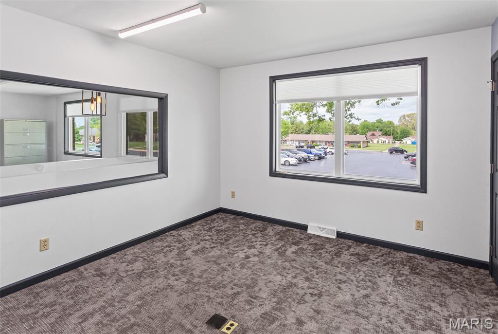Dadrian Medical Park - Commercial Sale