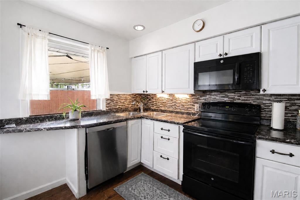 Carondelet Gardens Add - Residential