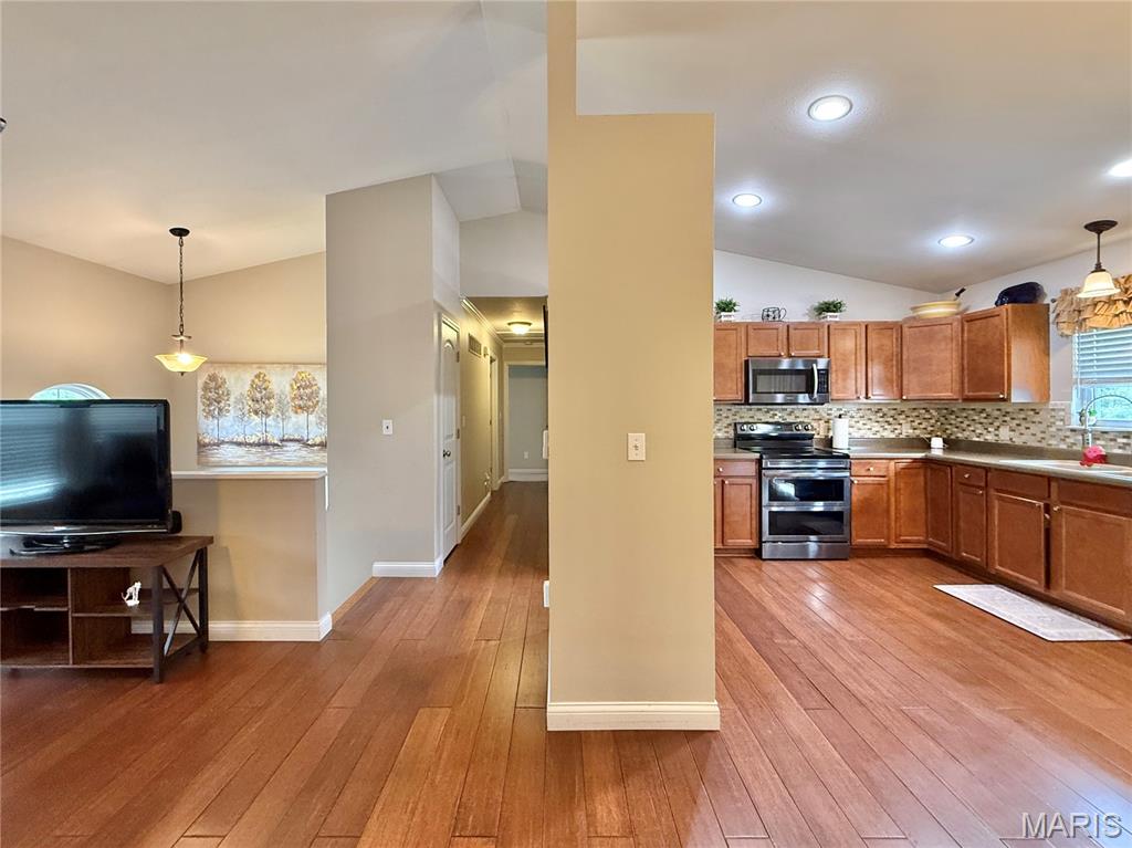 Twin Pines - Residential
