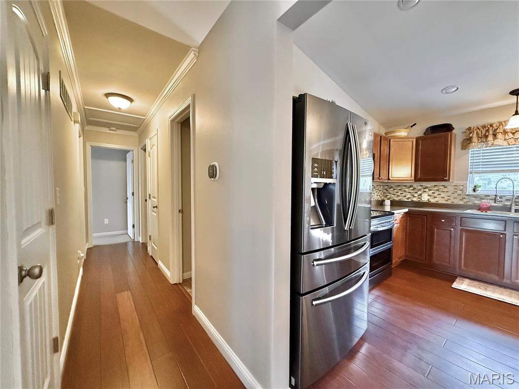 Twin Pines - Residential