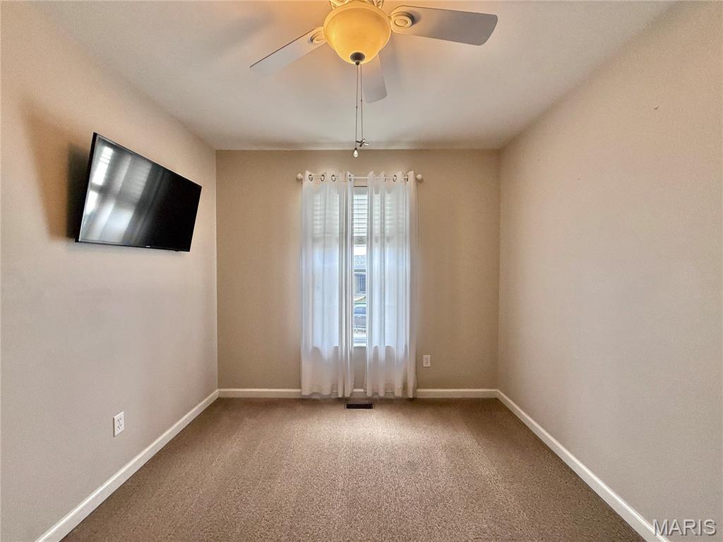 Twin Pines - Residential