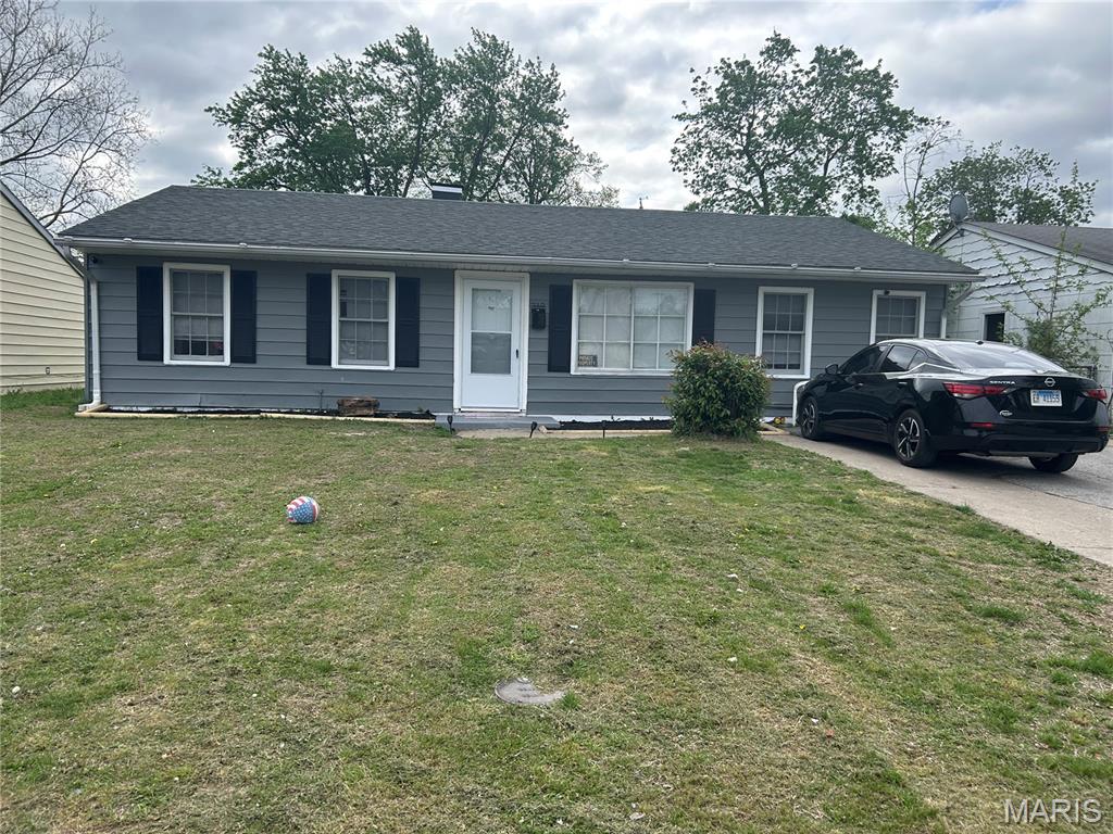 4-bedroom 1 bath home. The following updates have been made recently:
Updated landscaping, painted the outside of the house and shed, painted the front and back stoop, touch up paint inside where needed, new flooring in the bathroom, new toilet, new flooring in the kitchen, new kitchen countertop, painted the cabinets and new flooring in the dining room.
This property was tenant occupied therefore we could not include interior photos. Great addition to your portfolio. Close to Shopping Areas, Schools, Public Transportation and Interstate Highways. This is a Must See!!!!! Buyer to verify all Listing data including but not limited to sq. ft., measurements, features, lot size, taxes/exemptions, schools and etc.