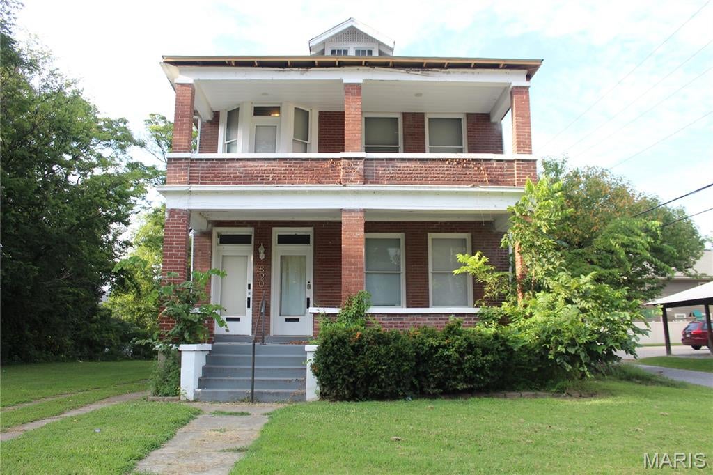 820 Merriweather St is a duplex for sale in Cape Girardeau Missouri, totaling 7 beds, 2 baths and 2,858 sq ft within a short drive to SouthEast Missouri State University. The downstairs unit is currently unrented, the top floor unit is serving as an AirBnB. 

This property is also being sold as part of a portfolio totaling 33 doors and $3,350,000.