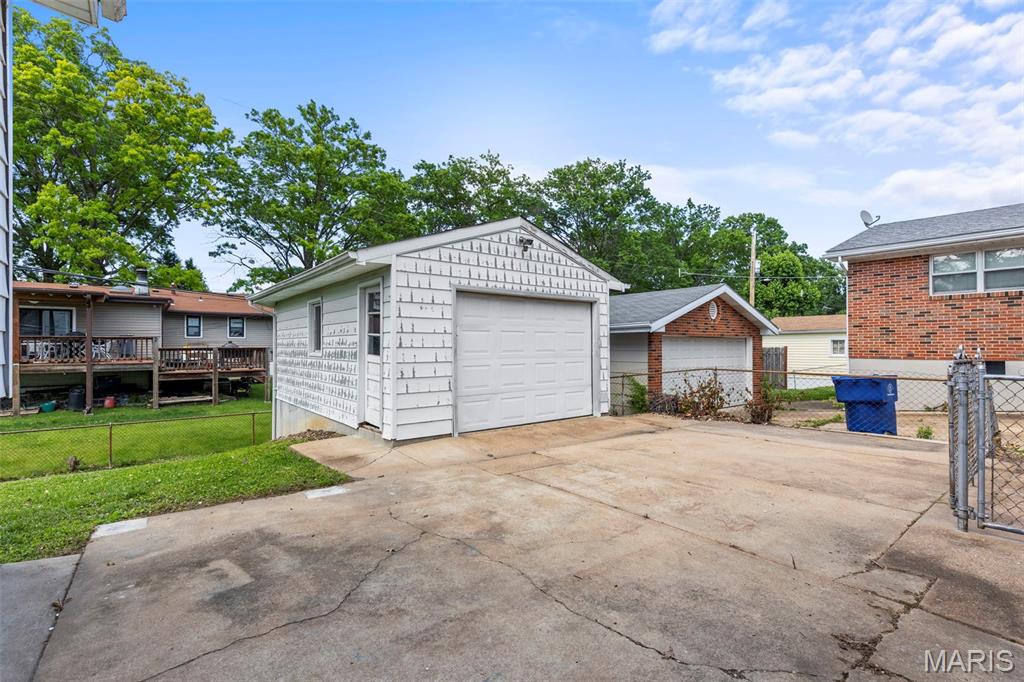 Carondelet Gardens Add 06 - Residential