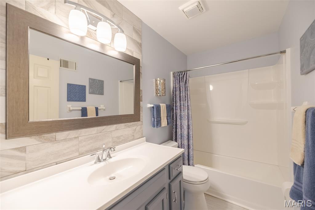 Oakwood Farms Two - Residential