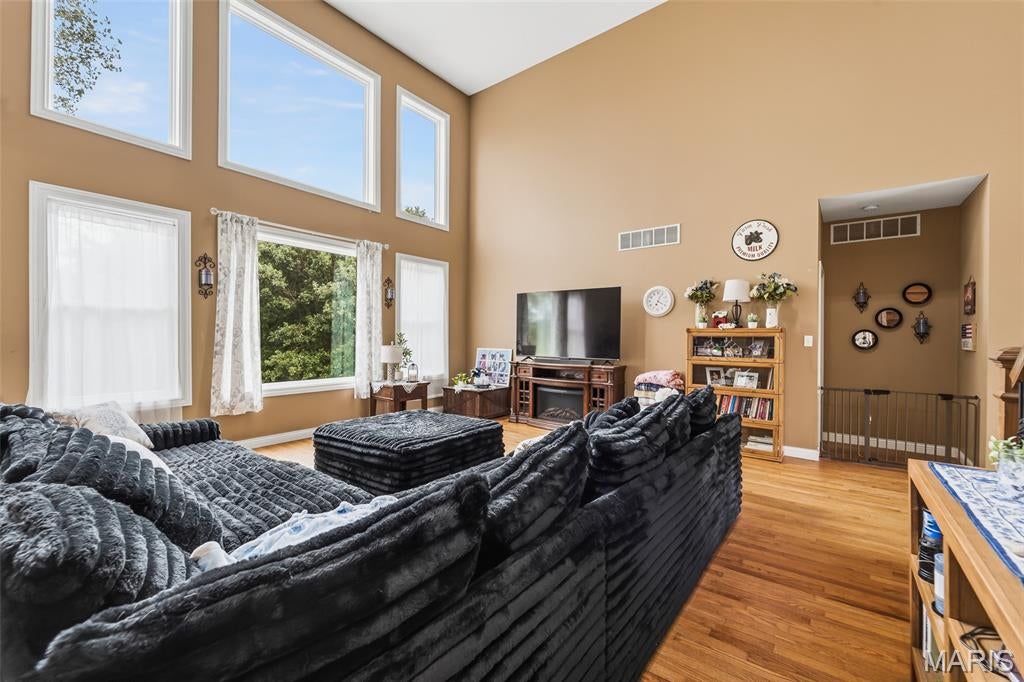 J&J Estate - Residential