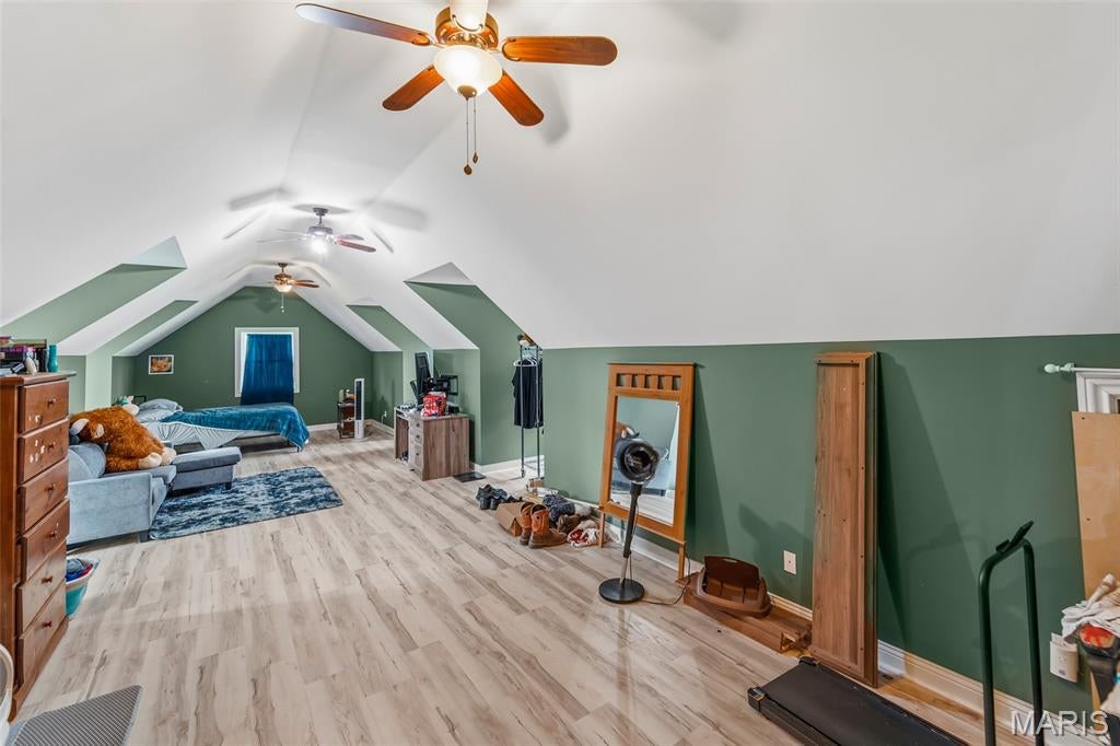 J&J Estate - Residential