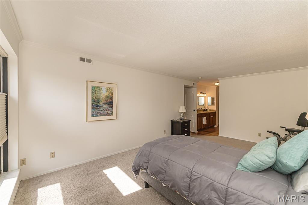 Coeur De Royale Condo Ph 4 Bldg - Residential