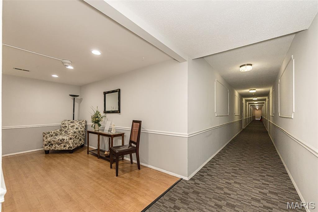 Coeur De Royale Condo Ph 4 Bldg - Residential
