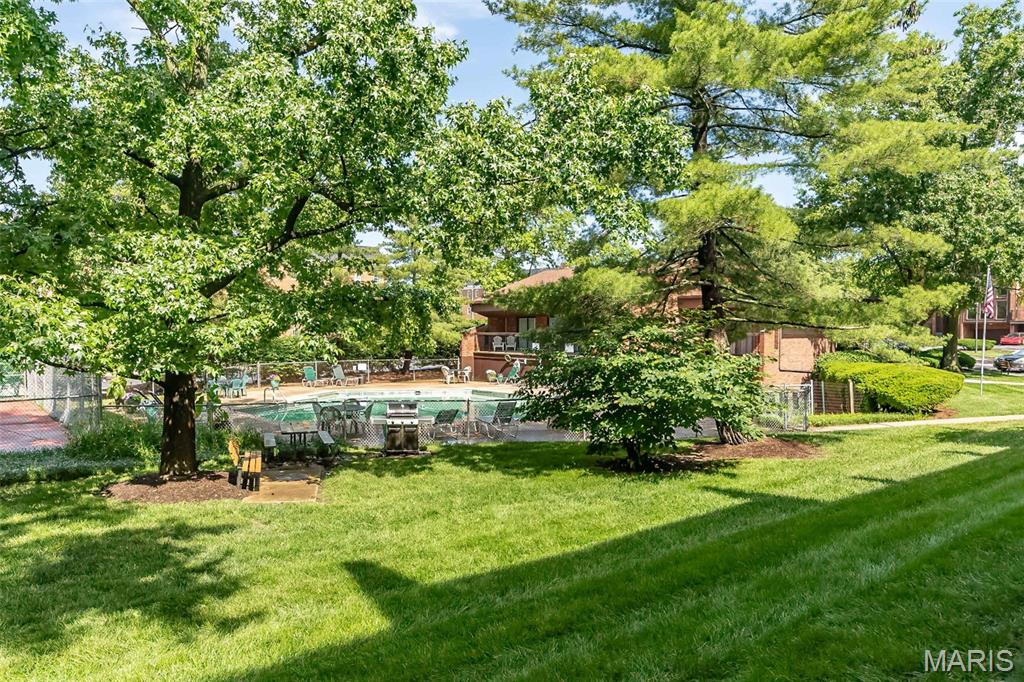 Coeur De Royale Condo Ph 4 Bldg - Residential