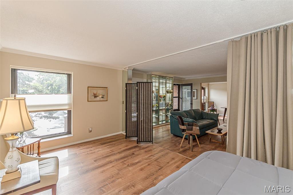 Coeur De Royale Condo Ph 4 Bldg - Residential