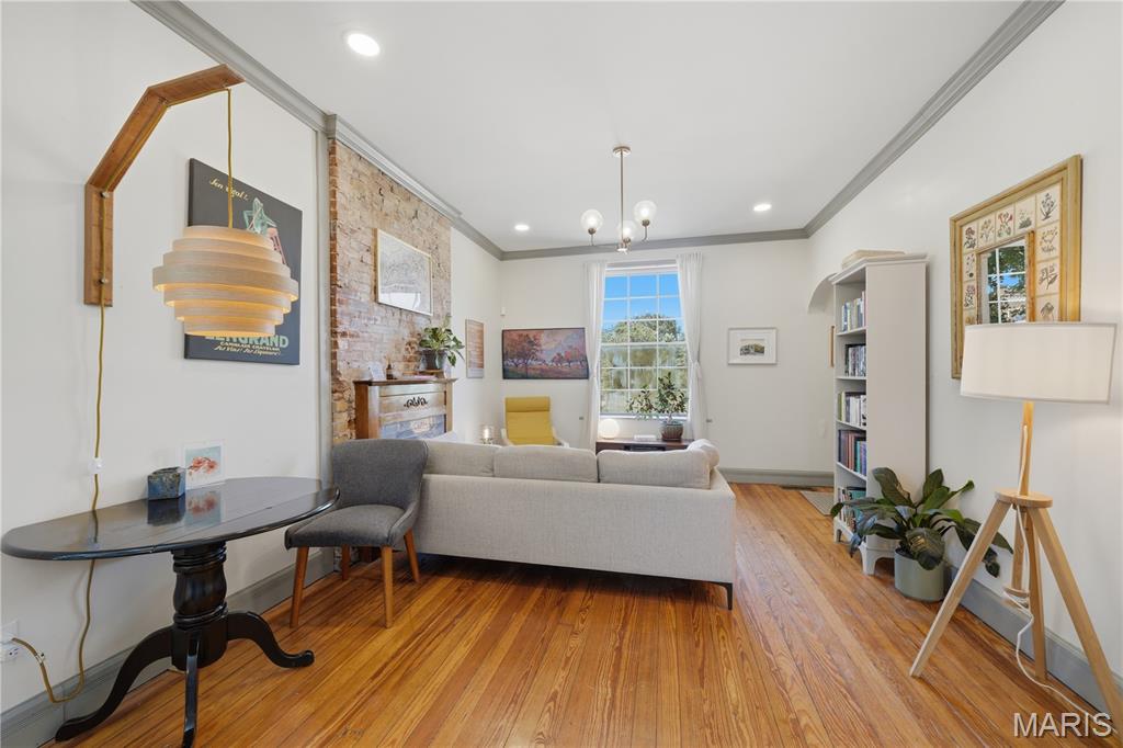 Hunter Add - Residential