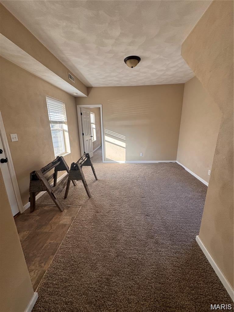 PARKVIEW GARDENS - Residential Lease
