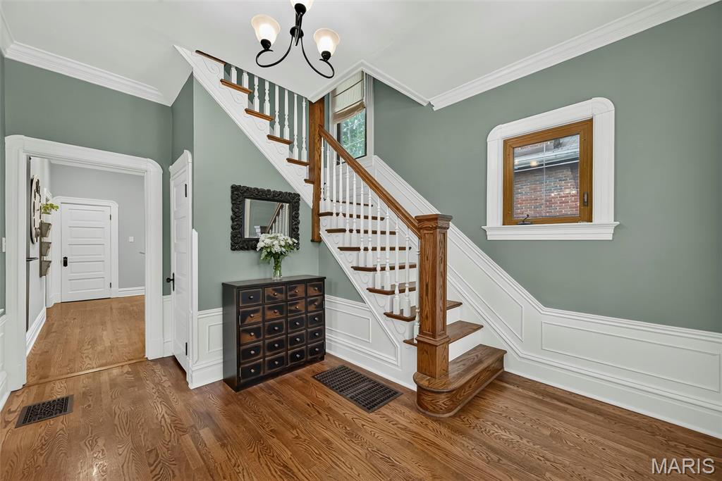 Tuxedo Park - Residential