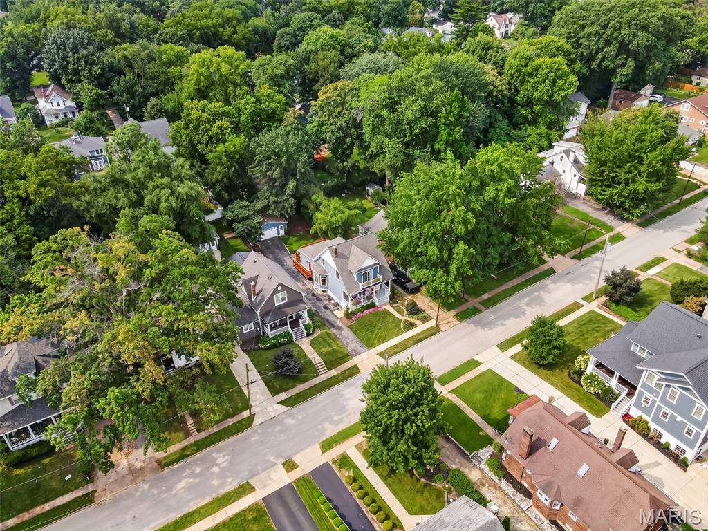 Tuxedo Park - Residential