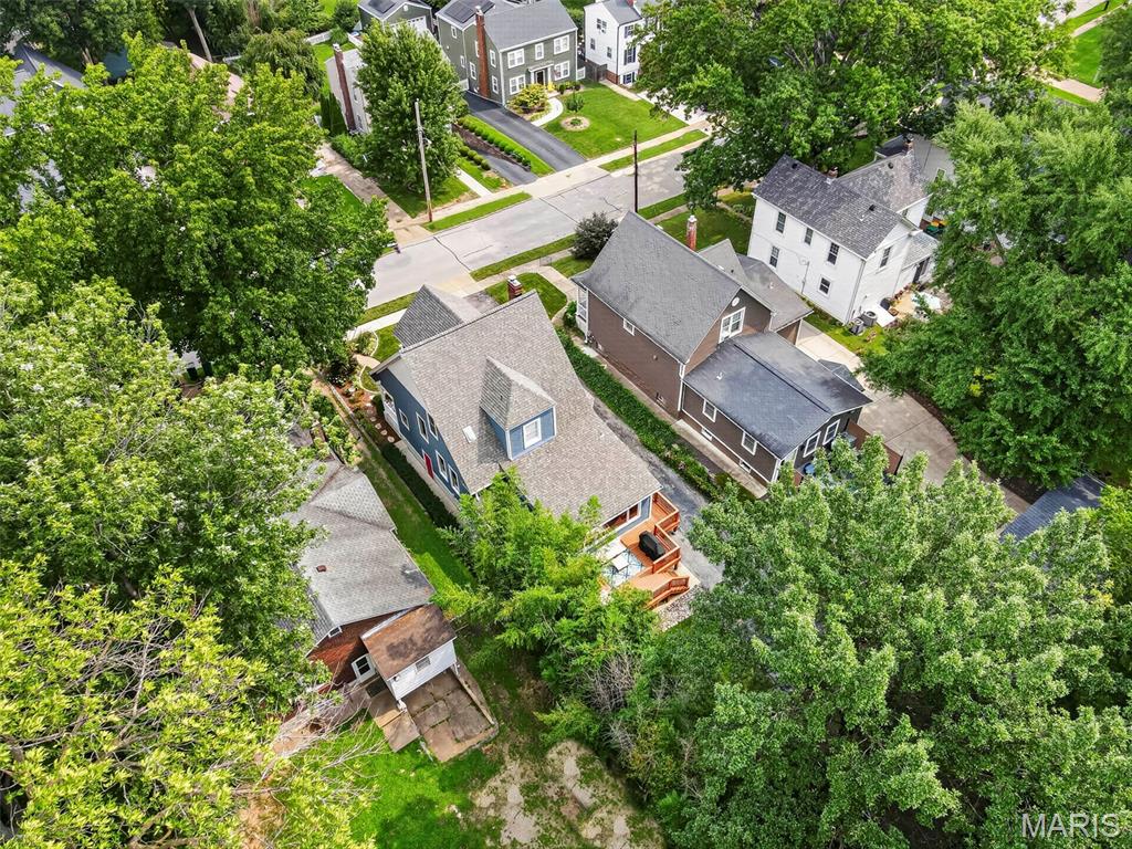 Tuxedo Park - Residential