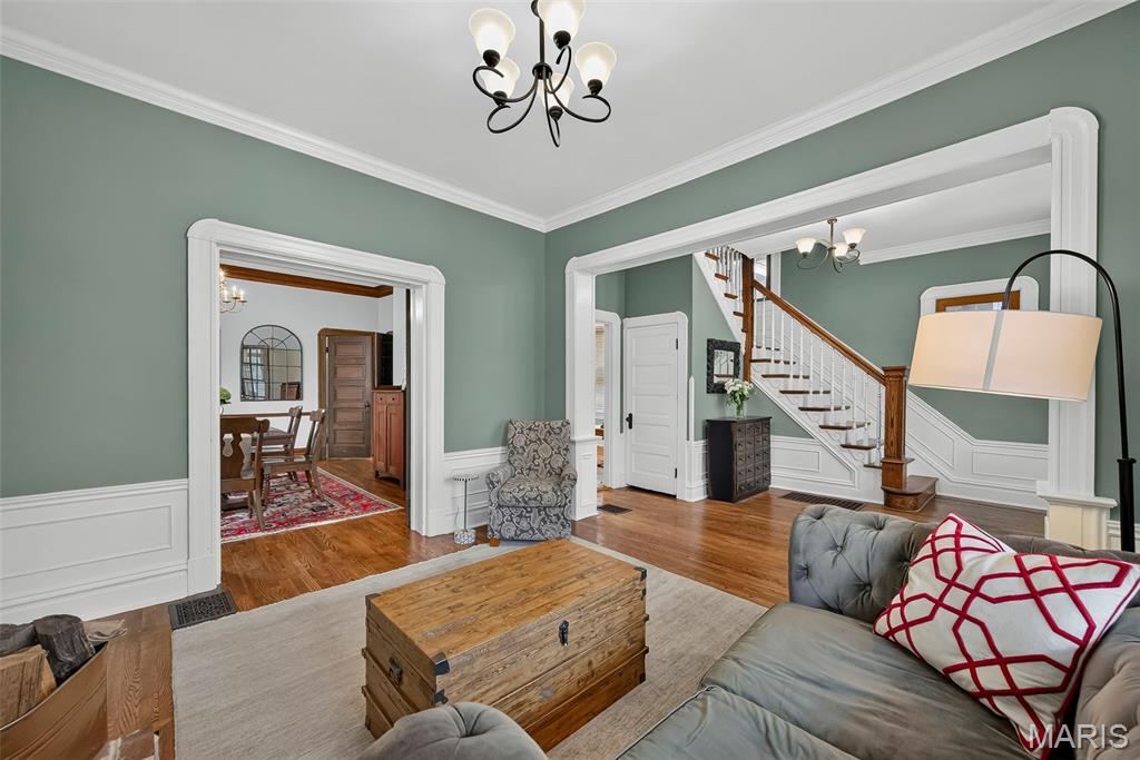 Tuxedo Park - Residential